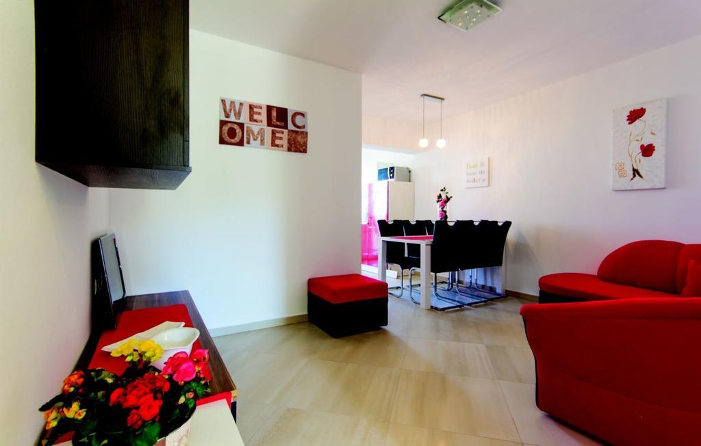Apartment Vilic Pula Exteriör bild