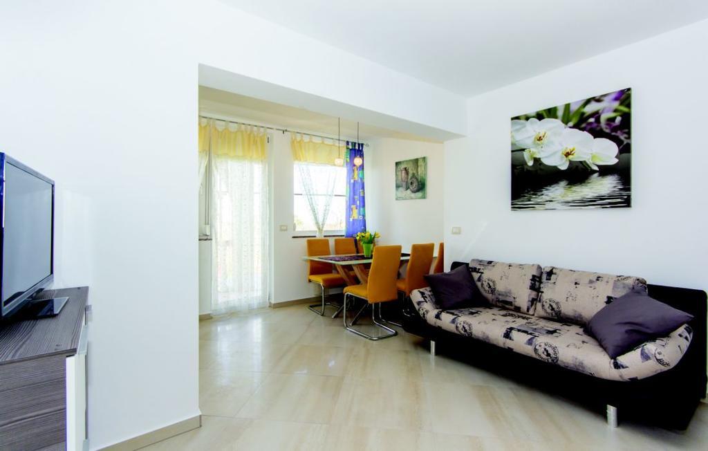 Apartment Vilic Pula Exteriör bild